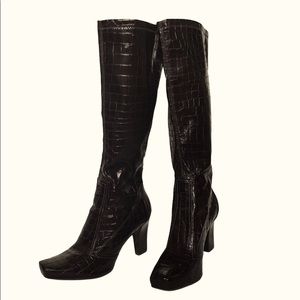 Franco Sarto 9M Artist Collection Faux Croc Boots